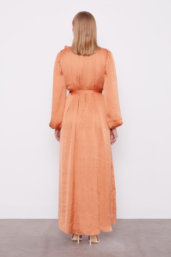 LevidorSomon Kuşak Detaylı Saten Kraş Elbise