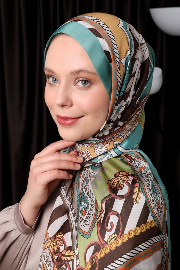 LevidorSu Yeşili Çizgili Hint İpeği Şal