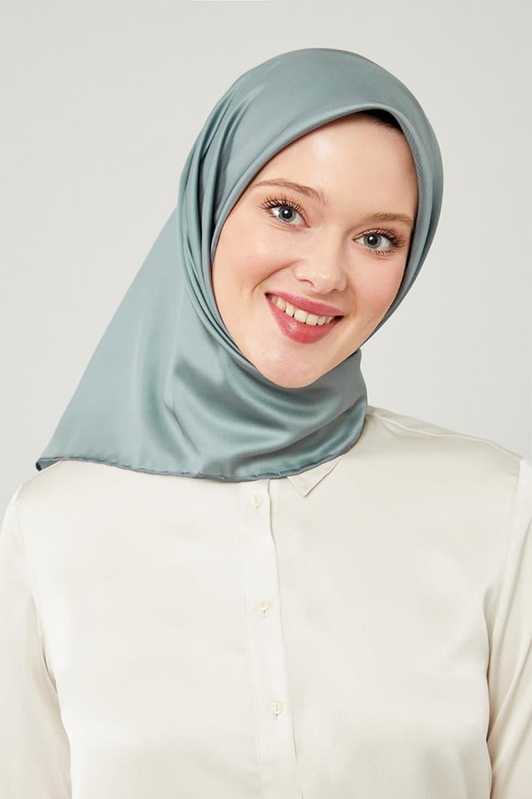 LevidorSu Yeşili Düz Renk Trend Twill Eşarp