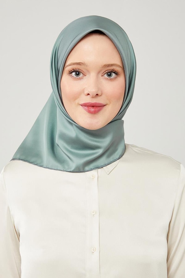 LevidorSu Yeşili Düz Renk Trend Twill Eşarp