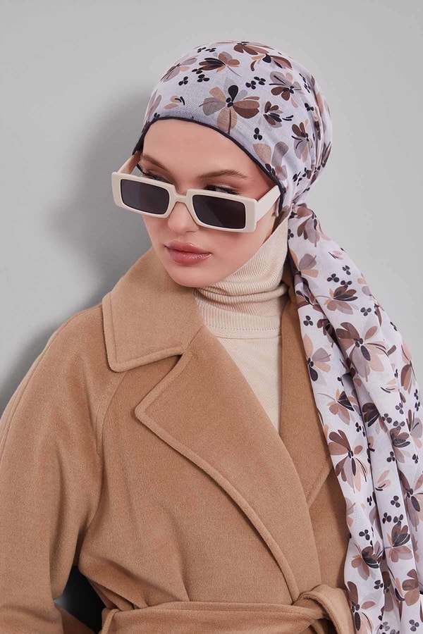 LevidorSütlü Kahve Çiçek Desen Soft Eşarp