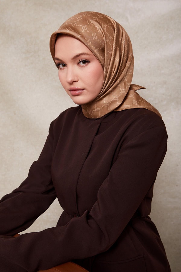 LevidorSütlü Kahve Petek Desen Twill İpek Eşarp