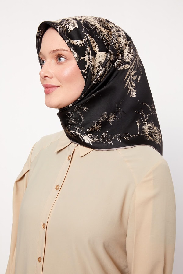 LevidorSütlü Kahve Soyut Gül Desen Twill İpek Eşarp