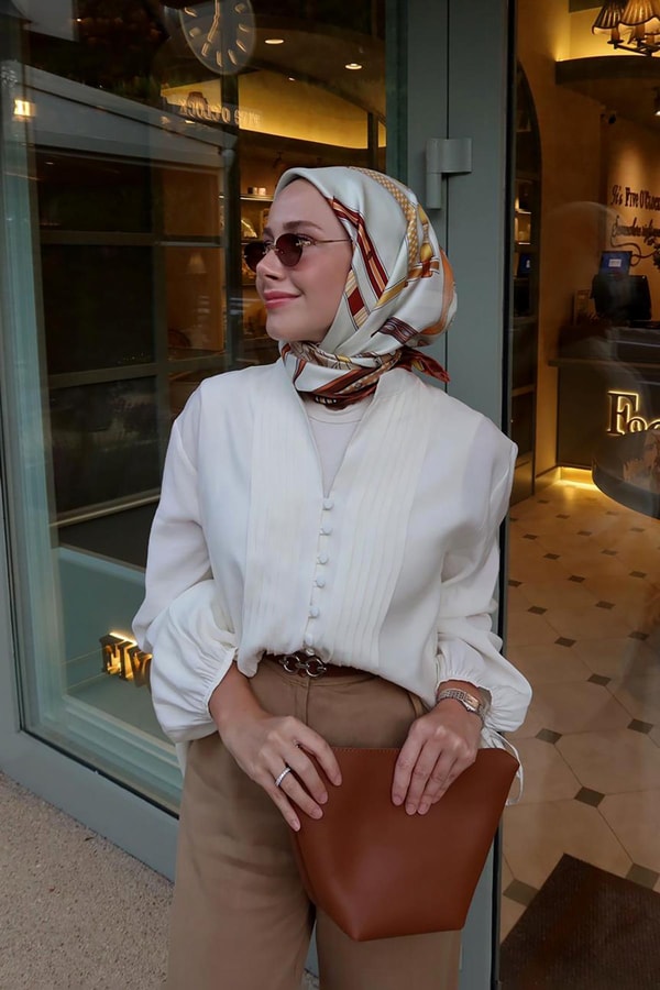 LevidorTarçın Twill İpek Eşarp Lunera Koleksiyonu