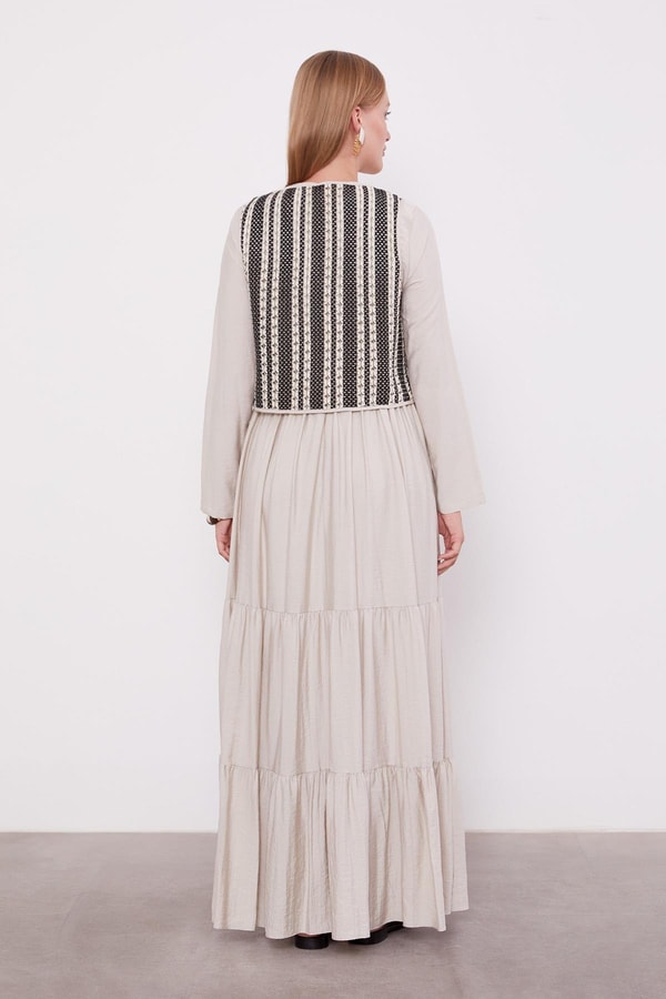 LevidorTaş Bağcık Detay Yelekli Elbise