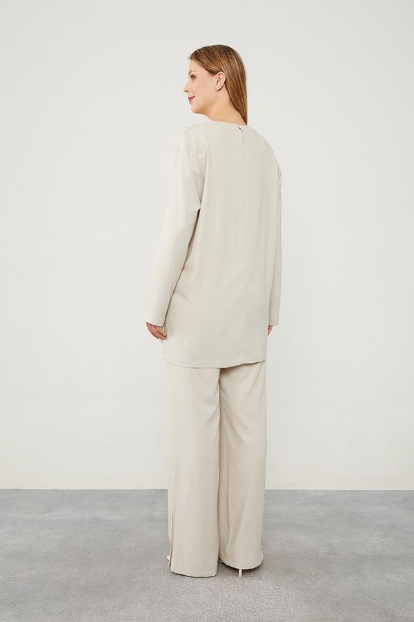 LevidorTaş Düğme Detaylı Bisiklet Yaka İkili Takım