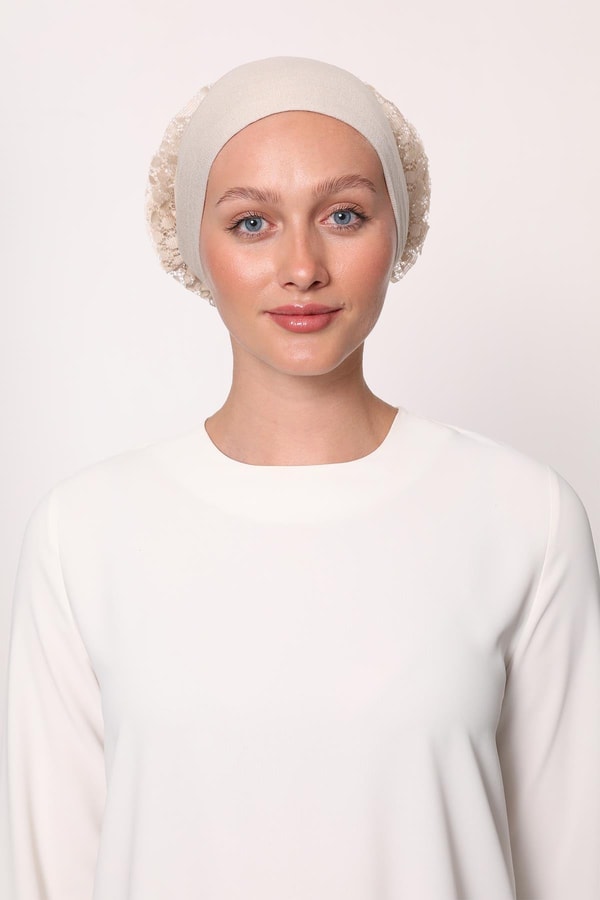 LevidorTaş Klipsli Silikonlu Dikişsiz Fırfır Bone