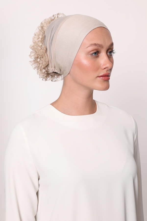 LevidorTaş Klipsli Silikonlu Dikişsiz Fırfır Bone