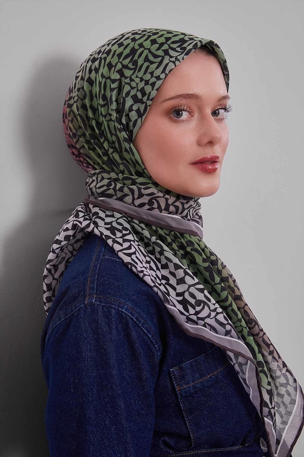 LevidorTaş Renk Geçişli Desen Soft Eşarp