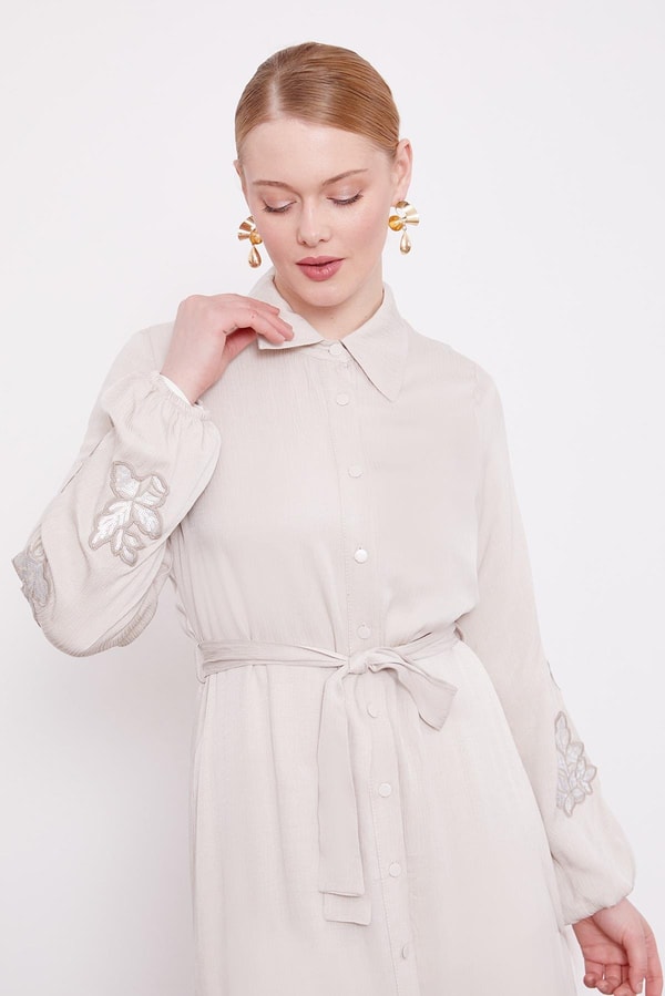 LevidorTAŞ Taş İşleme Detaylı Cupra Elbise