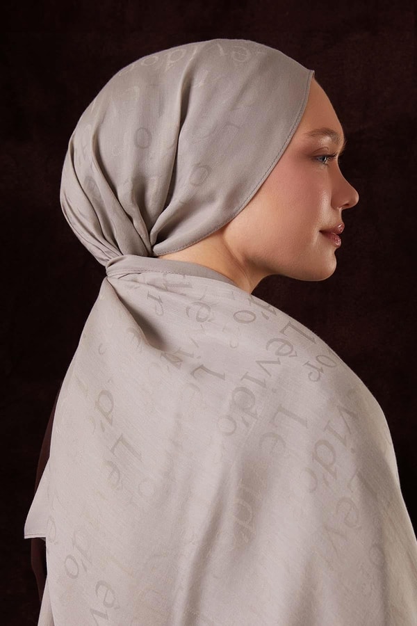 LevidorTaş Yazı Baskılı Naia Jakar Şal