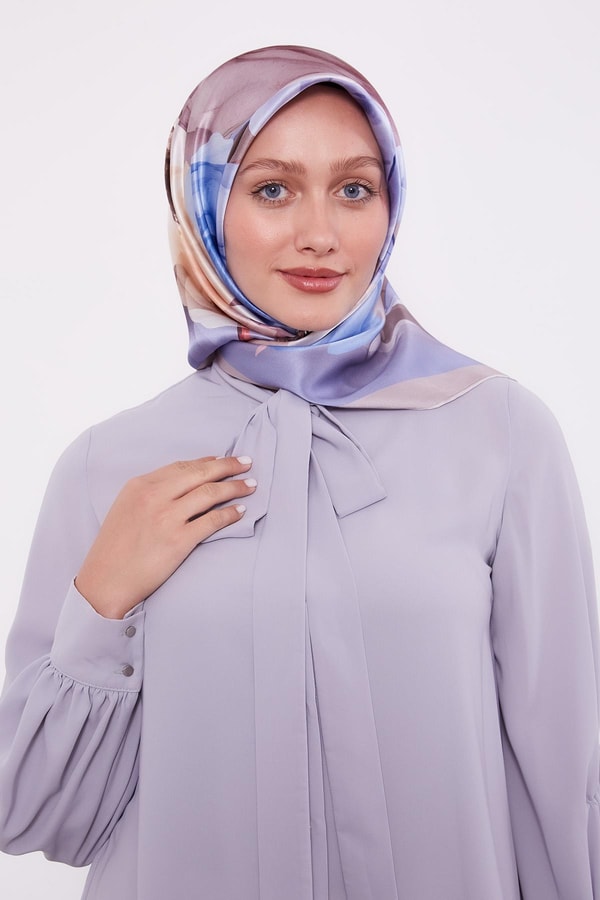 LevidorToz Pembe Soft Çiçek Desen Sura İpek Eşarp