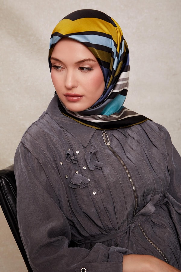 LevidorTurkuaz Kare Desen Twill İpek Eşarp