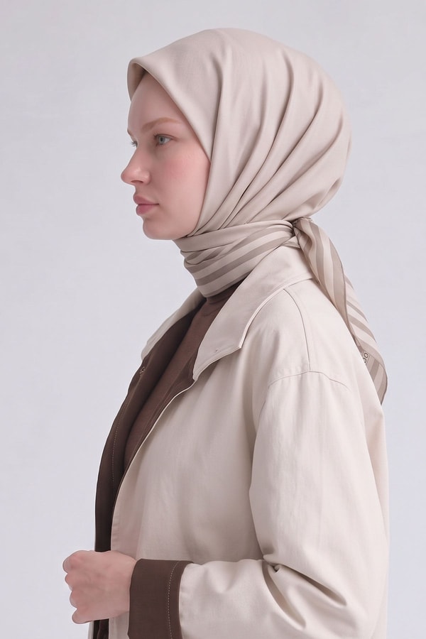 LevidorÜç Çizgi Detaylı Twill İpek Eşarp Bej