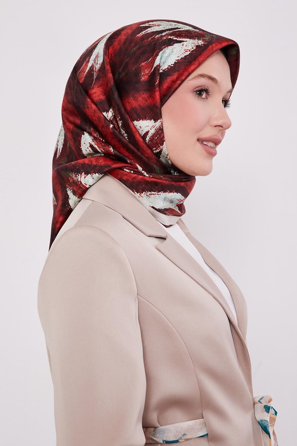 LevidorVişne Soyut Yaprak Desen Twill İpek Eşarp