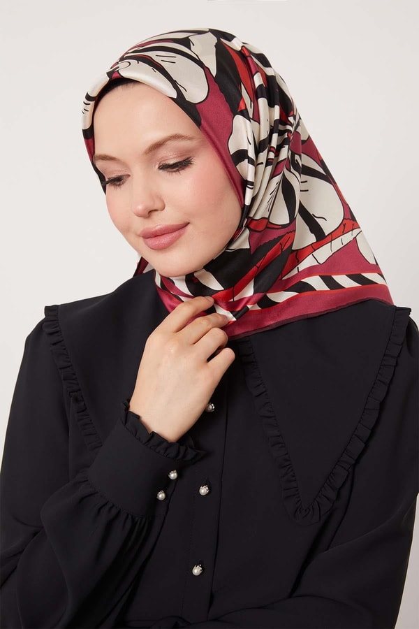 LevidorVişne Zambak Desen Twill İpek Eşarp