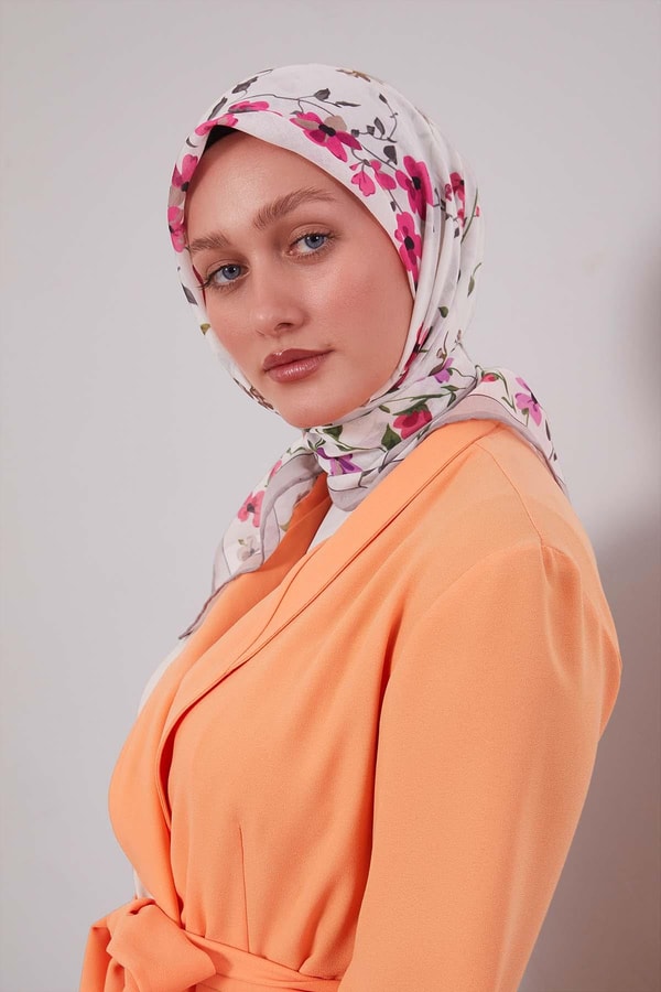 LevidorVizon Çiçek Dalı Desen Soft Eşarp