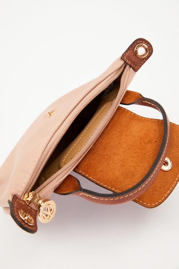 LevidorVizon Deri Kapak Detaylı El Çantası