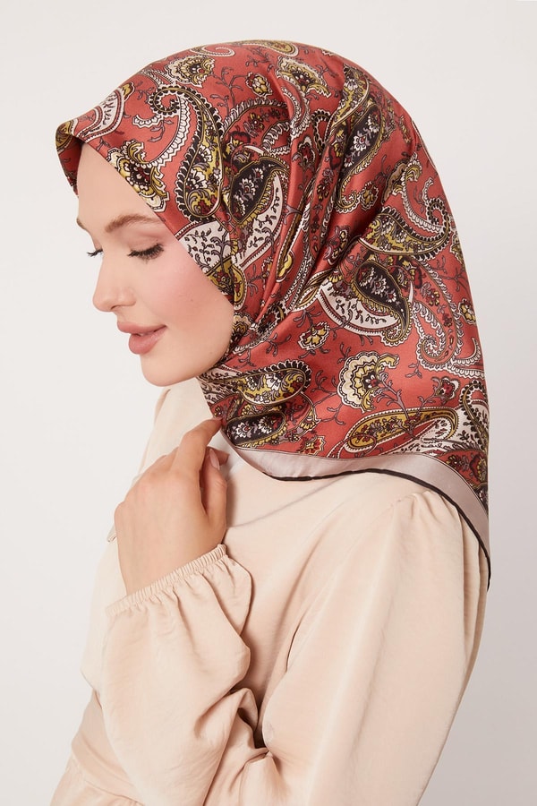 LevidorVizon Karışık Retro Twill İpek Eşarp