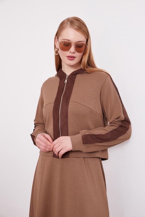 LevidorVizon Kısa Hırkalı Fermuar Kapamalı Etek Takım