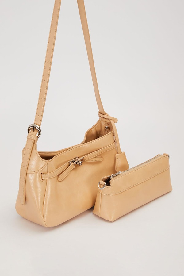 LevidorVizon Metal Kilit Kapamalı Omuz Çantası