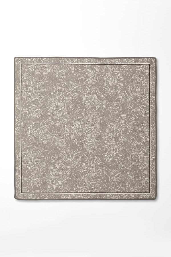 LevidorVizon Noktalı Daireler Bask. Twill İpek Eşarp