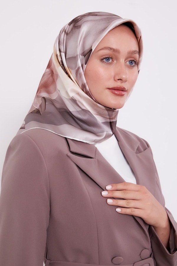 LevidorVizon Soft Çiçek Desen Sura İpek Eşarp