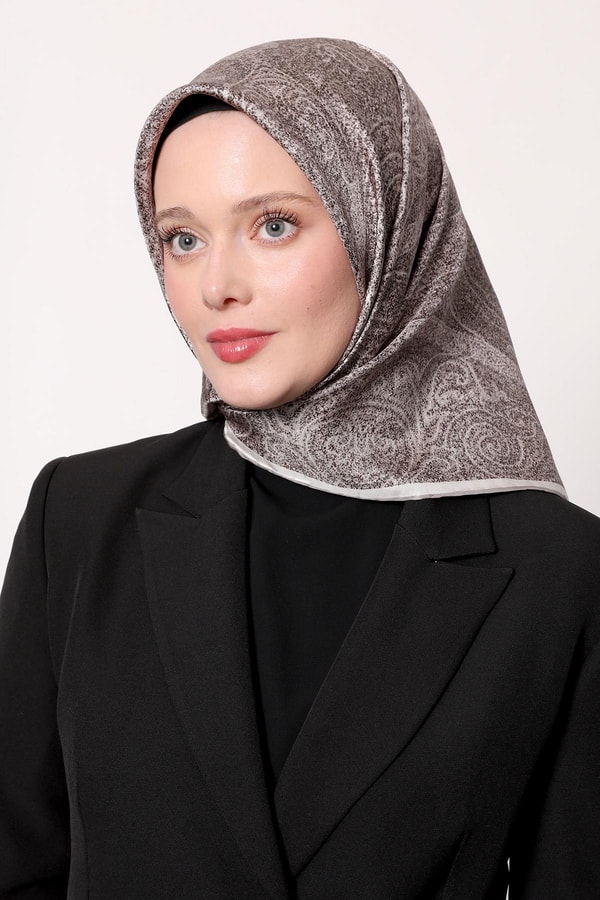 LevidorVizon Soyut Etnik Desen Twill İpek Eşarp