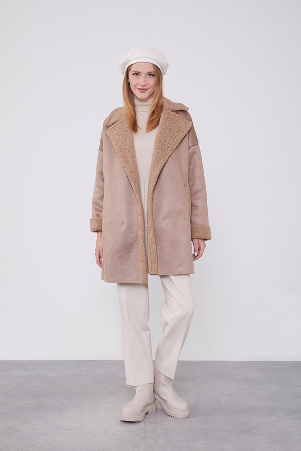 LevidorVizon Yün Detaylı Suni Deri Kısa Kaban