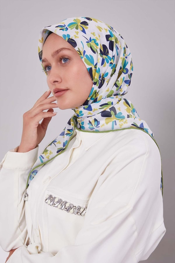 LevidorYağ Yeşili Çiçek Desen Soft Eşarp