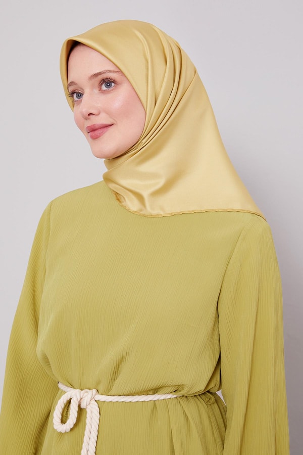 LevidorYağ Yeşili Düz Renk Trend Twill Eşarp