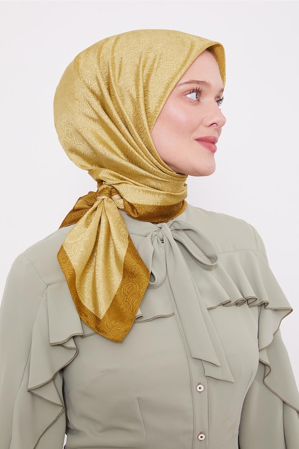 LevidorYağ Yeşili Halka Desen Monogram Eşarp