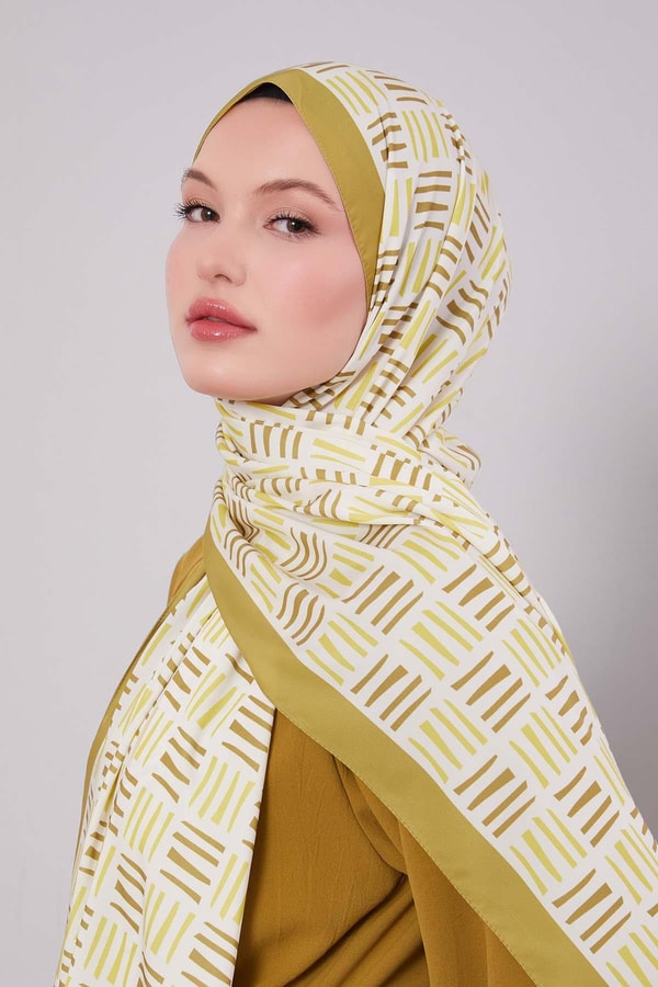 LevidorYağ Yeşili Kare Çizgi Desen Club Şal