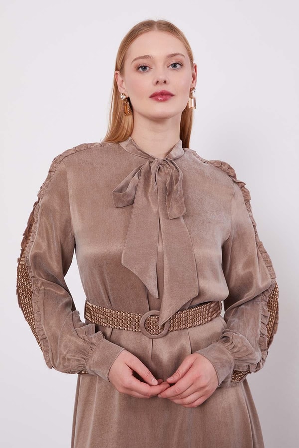 LevidorYağ Yeşili Kol Güpürlü Cupra Elbise