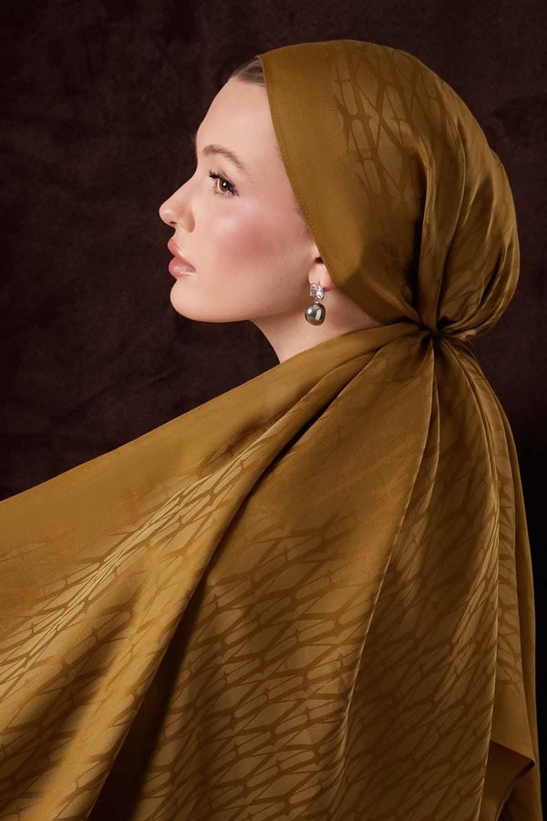 LevidorYağ Yeşili Sarmal Desen Naia Jakar Şal