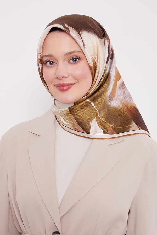 LevidorYağ Yeşili Soyut Yaprak Desen Twill İpek Eşarp