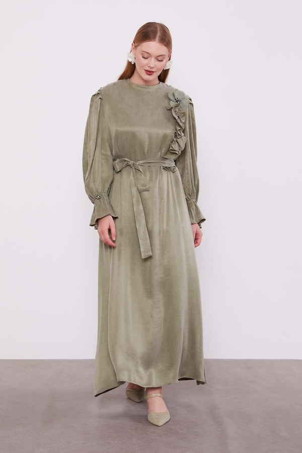 LevidorYeşil Çiçek Aksesuarlı Cupra Elbise