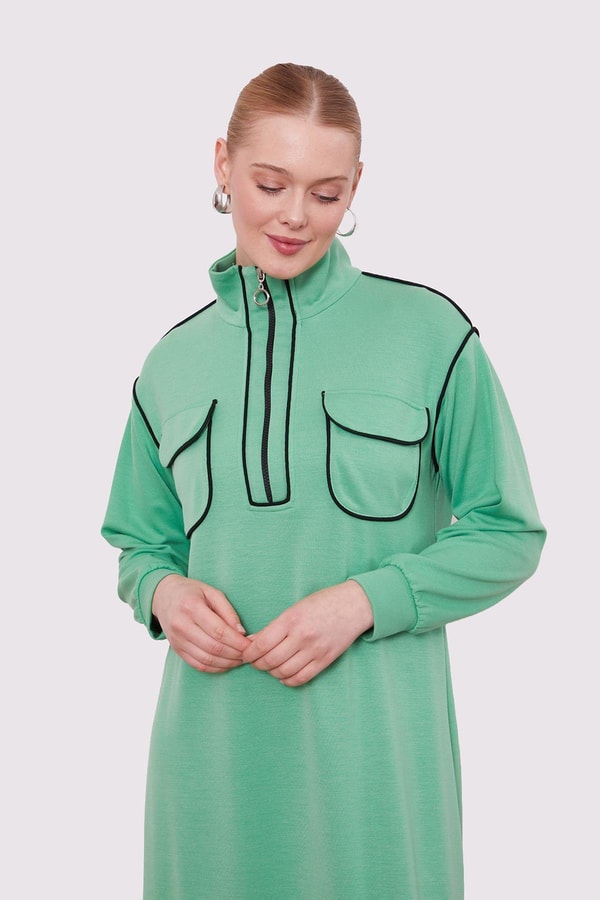 LevidorYeşil Çizgi Cep Detaylı Elbise