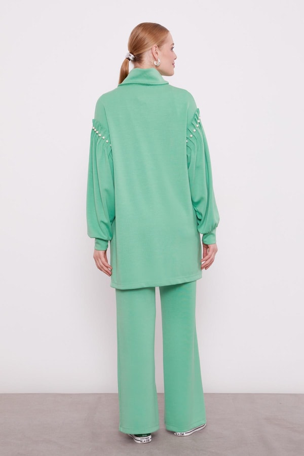 LevidorYeşil İnci Kol Detaylı Spor Takım