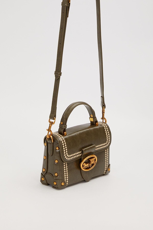 LevidorYeşil Kenar Zımba Detaylı Omuz Çantası