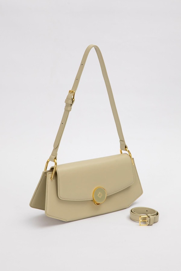 LevidorYeşil Oval Gold Aksesuarlı Omuz Çantası