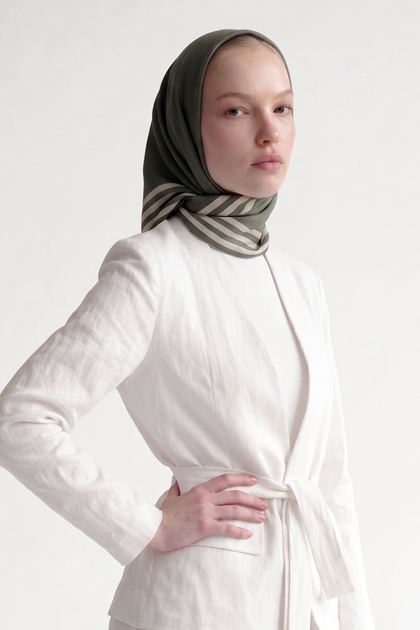 LevidorYeşil Üç Çizgi Detaylı Twill İpek Eşarp