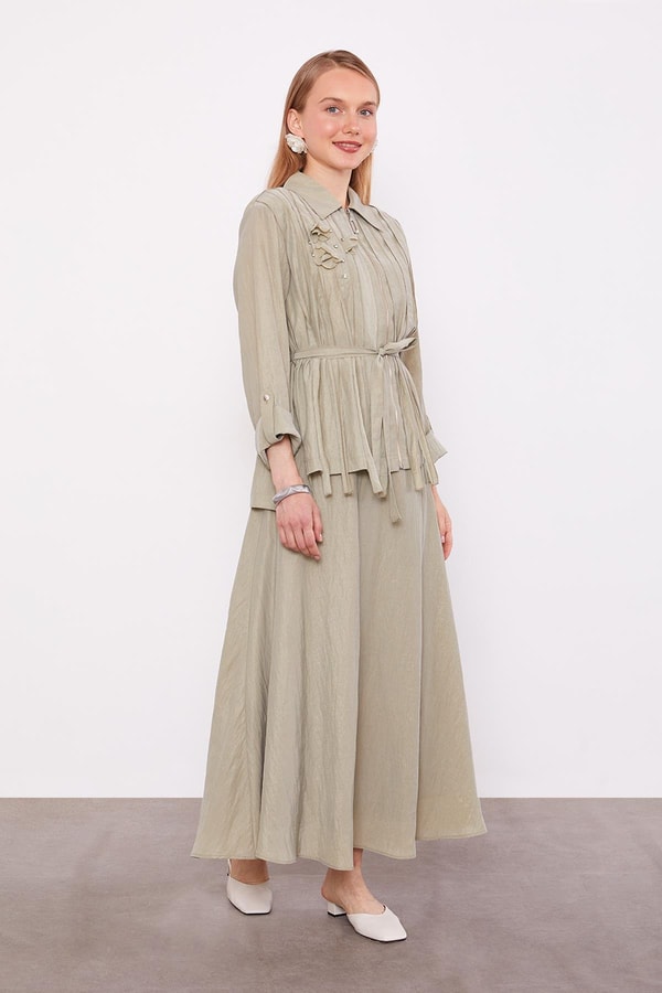 LevidorYeşil Yakası Taş Detaylı Cupra Etek Takım