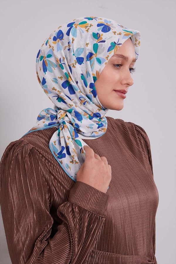 LevidorYosun Yeşili Çiçek Desen Soft Eşarp