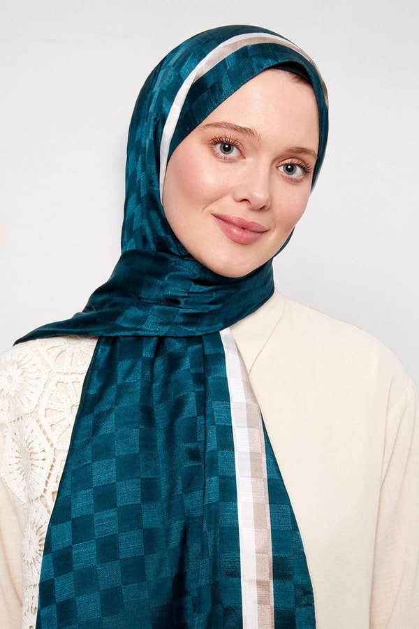 LevidorZümrüt Çizgili Dama Desen Monogram Şal