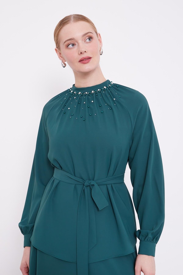 LevidorZümrüt İnci Yaka Detay Etek Takım