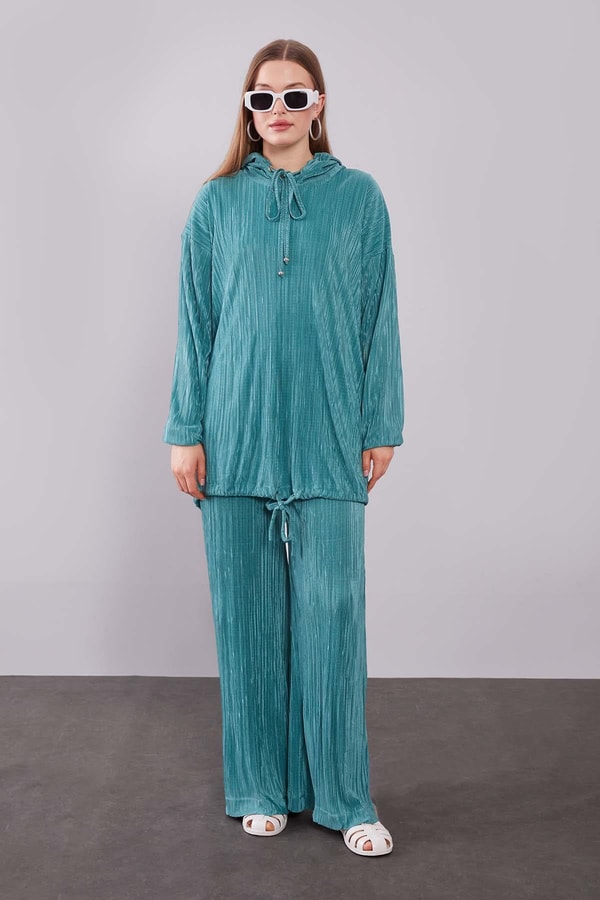 LevidorZümrüt Kapüşonlu Bağcık Detaylı İkili Takım