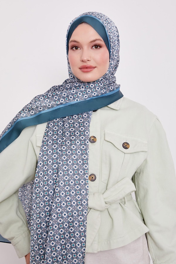 LevidorZümrüt Kare Desen Hint İpeği Şal