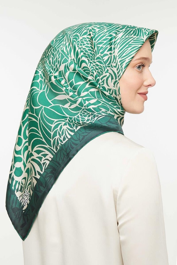 LevidorZümrüt Yeşili Twill Saf İpek Eşarp