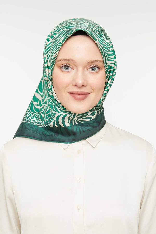 LevidorZümrüt Yeşili Twill Saf İpek Eşarp